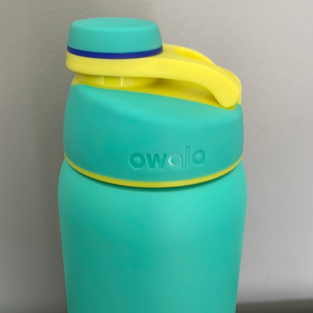 Owala 32oz Water Bottle